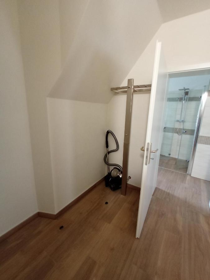 Kleine 1-Raum-Ferienwohnung Mit Hohem Komfort Teuchern Buitenkant foto